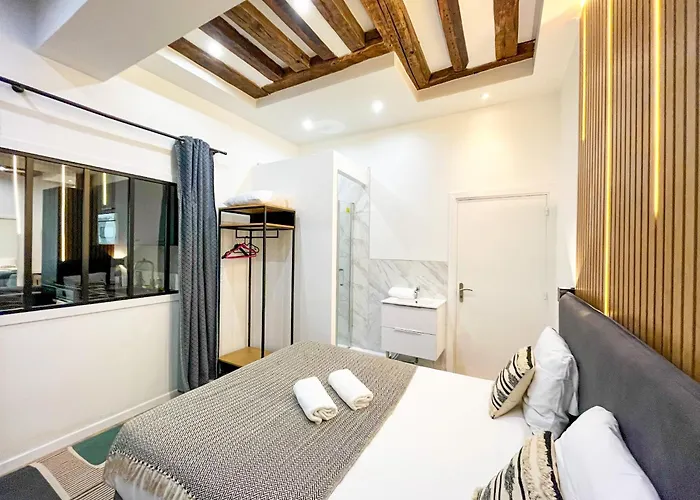 Urban Flat 67 - Spacious Flat In Lägenhet Paris