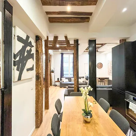 Urban Flat 67 - Spacious Flat In Paris