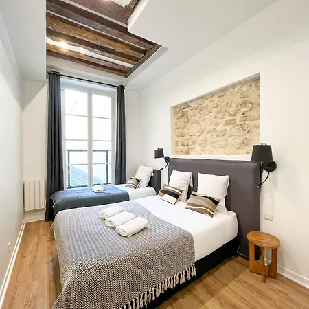 Apartment Urban Flat 67 - Spacious Flat In Paris