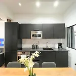 Urban Flat 67 - Spacious Flat In Paris
