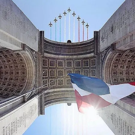 Urban Flat 67 - Spacious Flat In Apartamento París